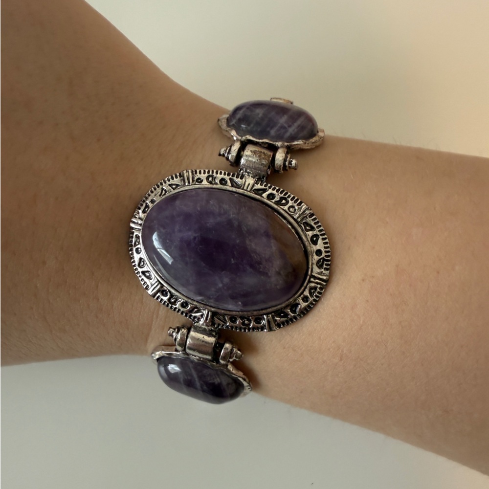 Elegant Amethyst Bracelet